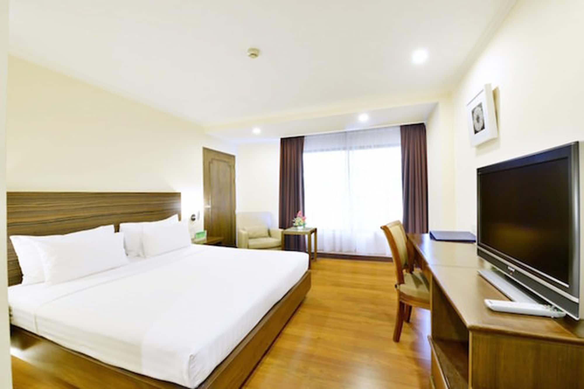 St. James Hotel Bangkok Esterno foto