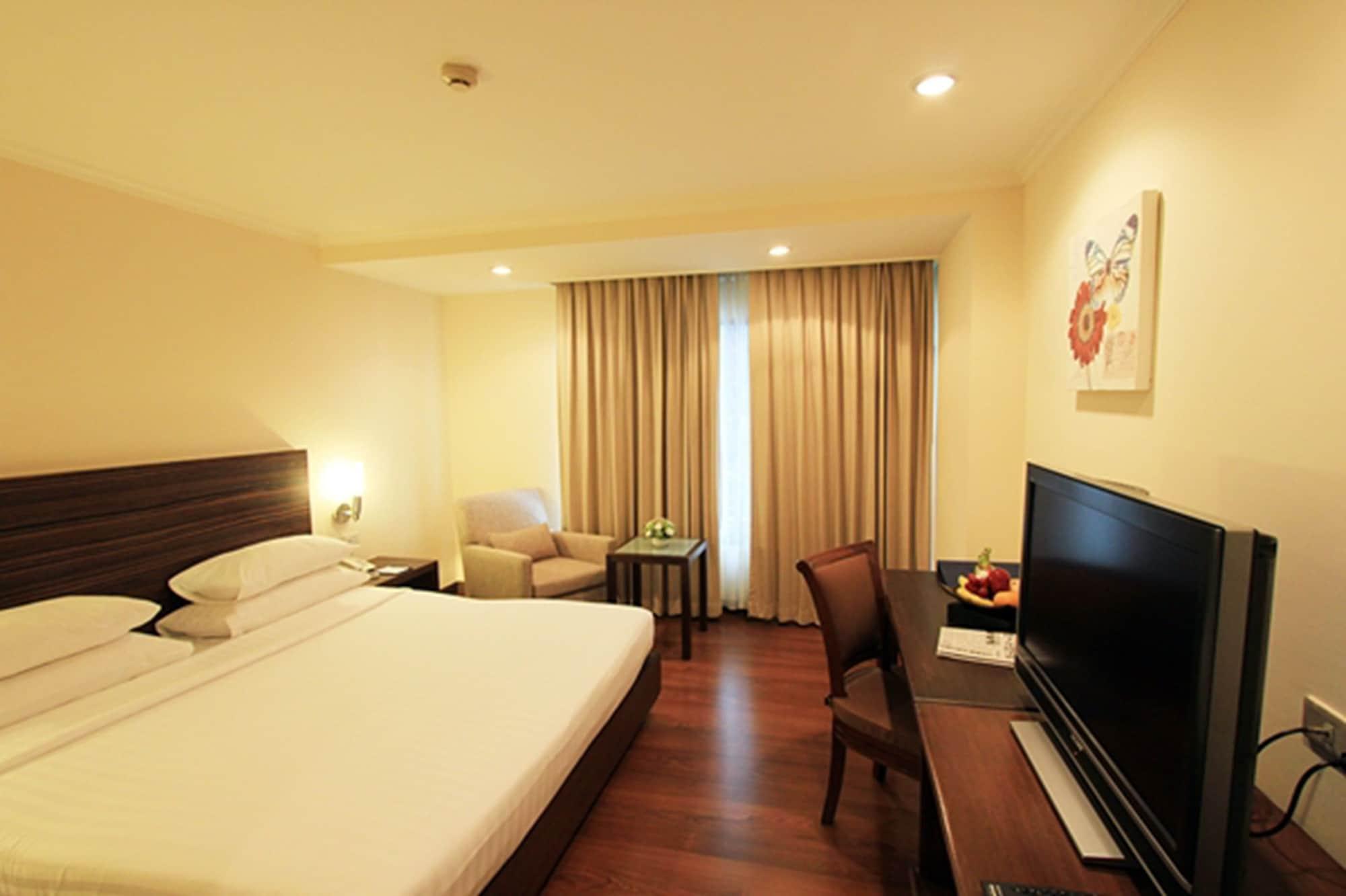 St. James Hotel Bangkok Esterno foto