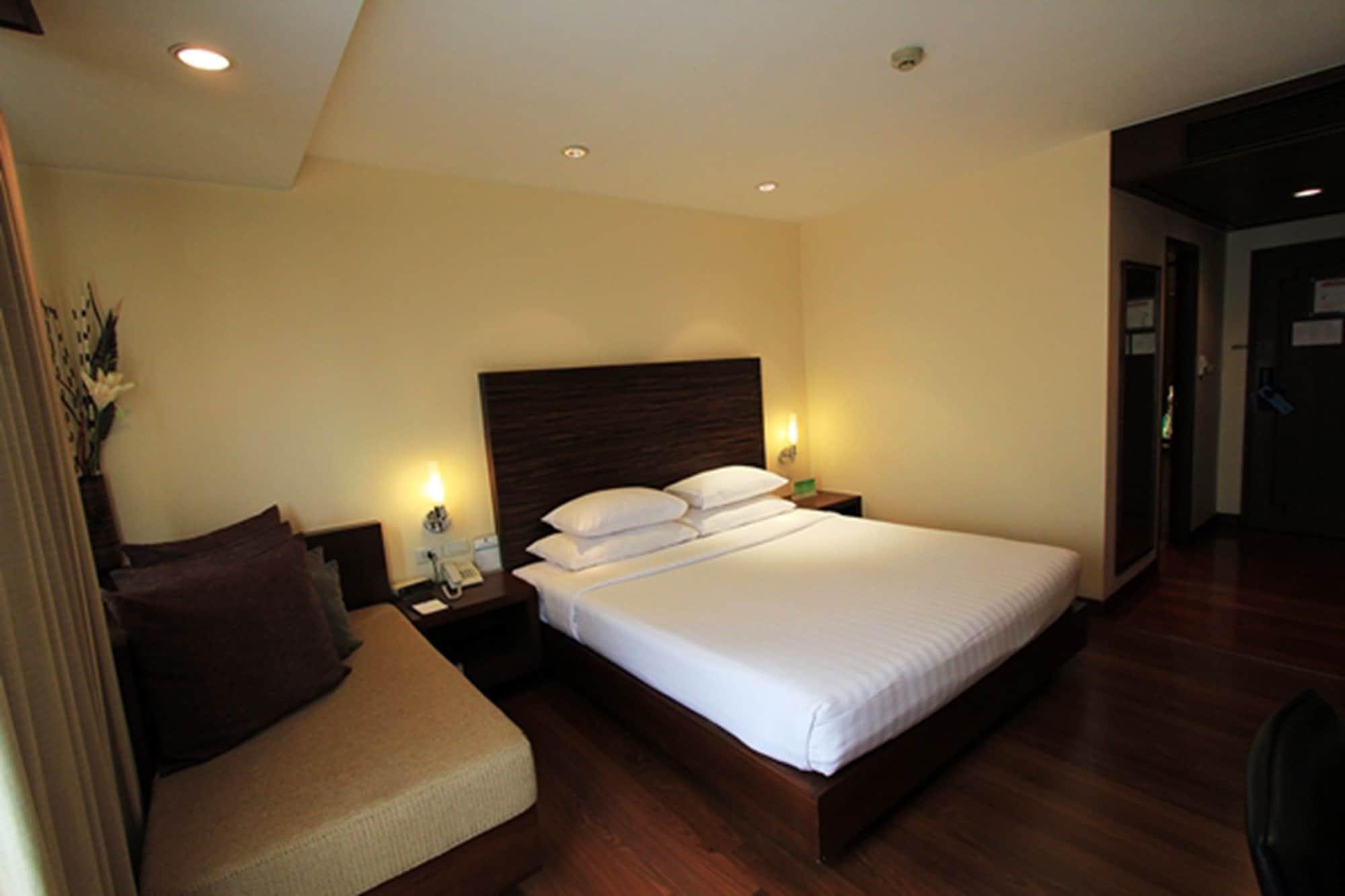 St. James Hotel Bangkok Esterno foto