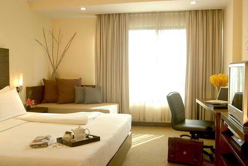 St. James Hotel Bangkok Esterno foto